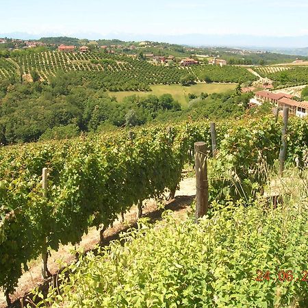 Tenuta Calabiana Diano d'Alba Bagian luar foto
