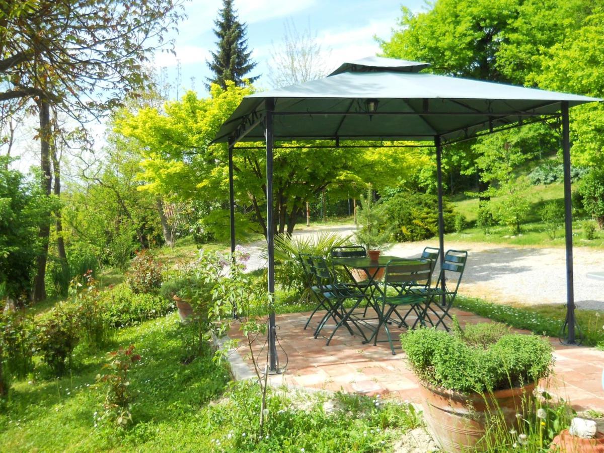 Tenuta Calabiana Diano d'Alba Bagian luar foto